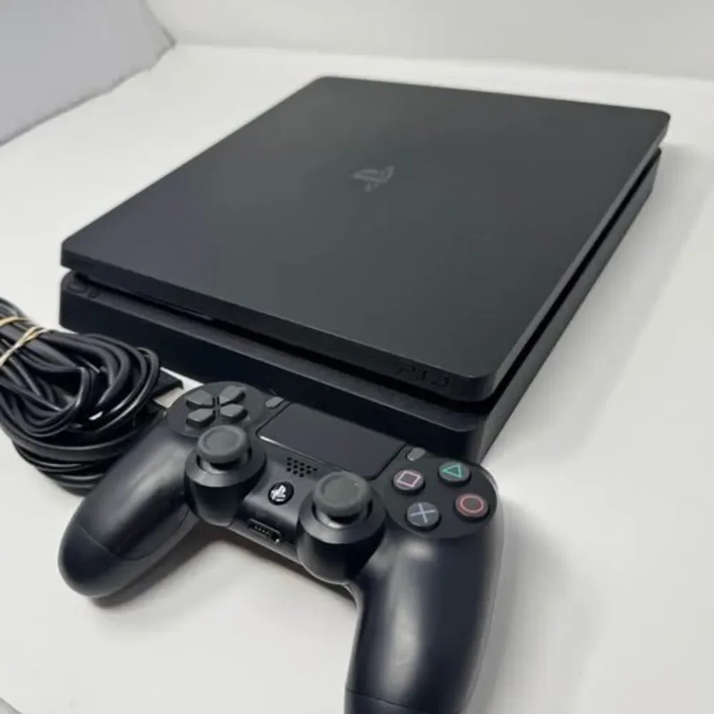 PS4 slim 1 tb working and complete